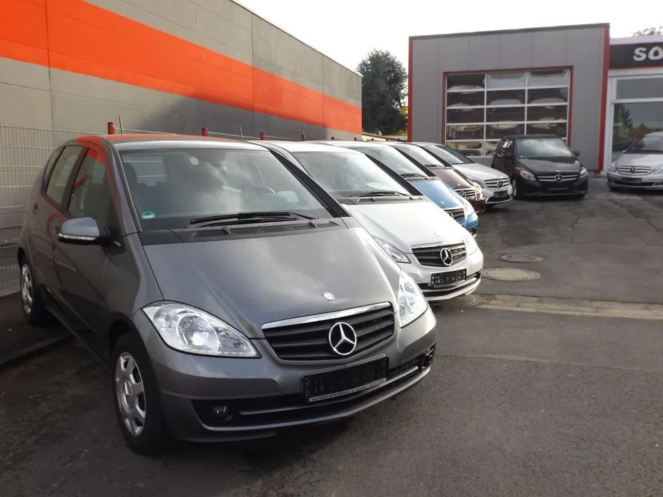 Mercedes-Benz A 180