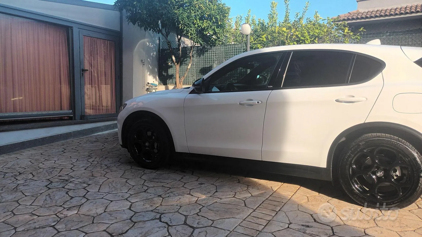 Alfa Romeo Stelvio 2023 photo 3