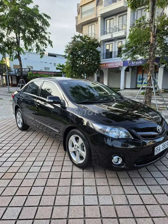Toyota Corolla Altis 2011 photo 3