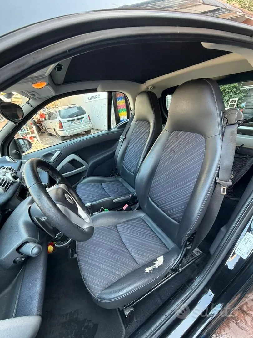 Smart Fortwo 2011 photo 5