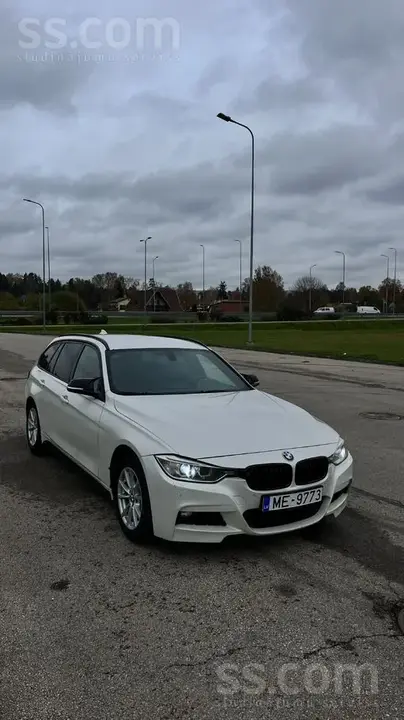 BMW 3 Series Touring 2013 photo 4