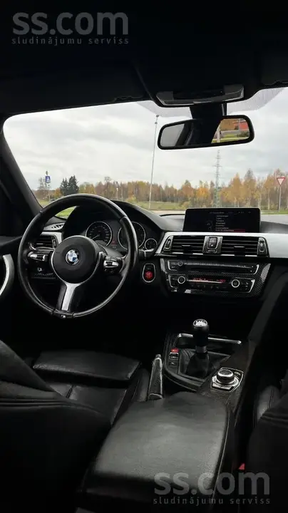 BMW 3 Series Touring 2013 photo 5