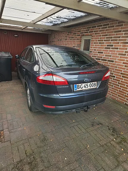 Ford Mondeo 2010 photo 2