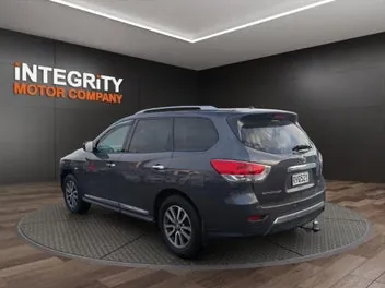 Nissan Pathfinder 2015 photo 5