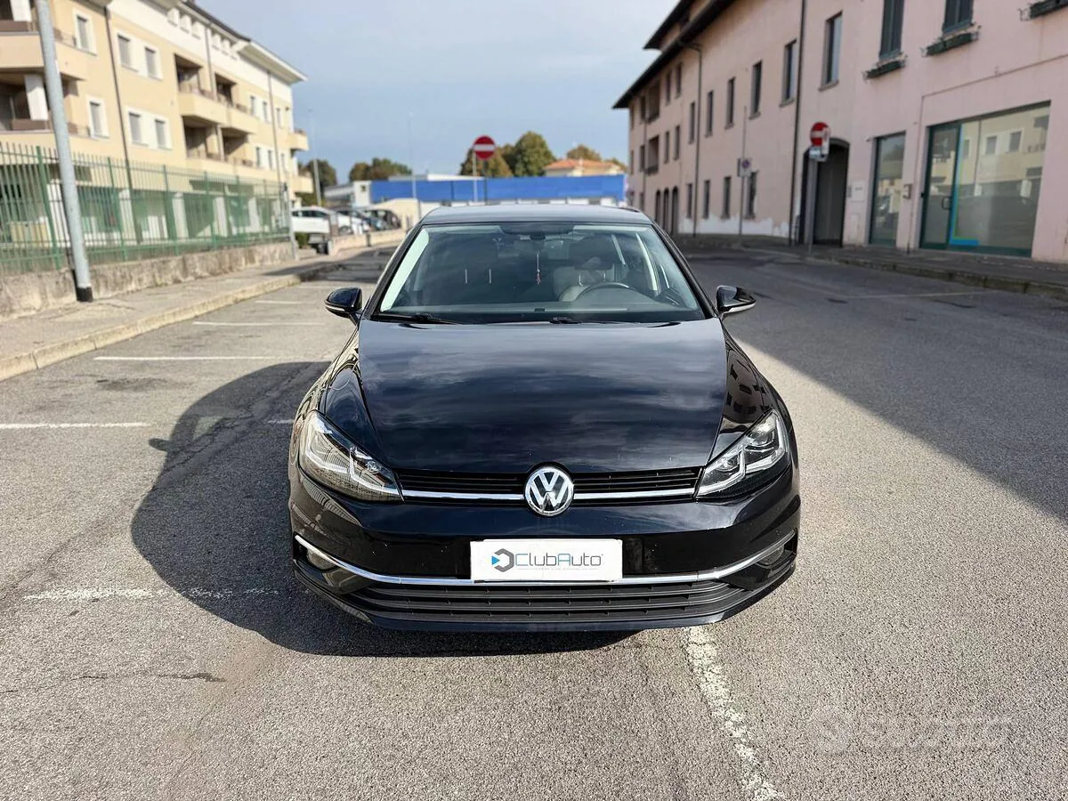 Volkswagen Golf 2017 photo 2