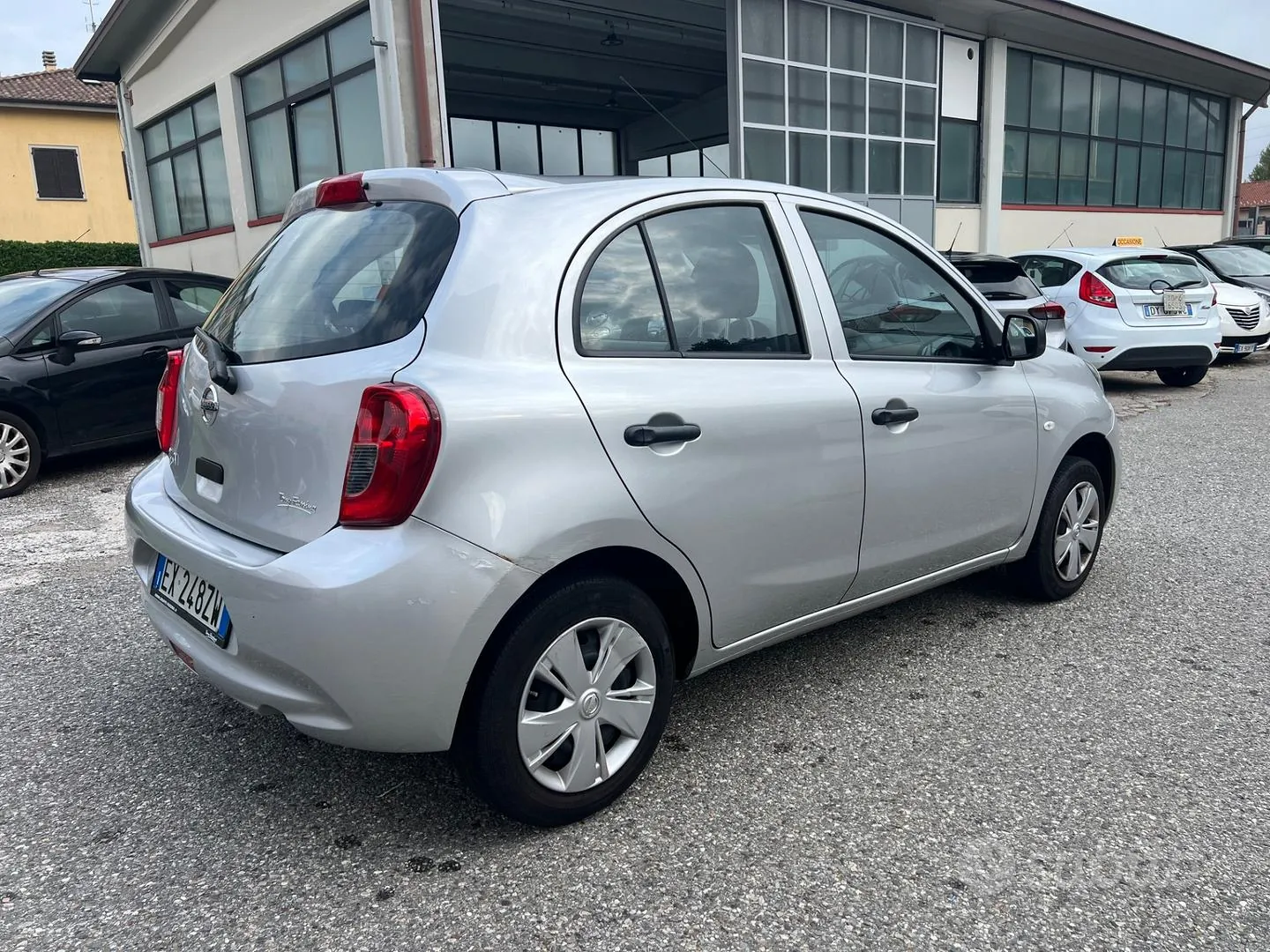 Nissan Micra 2014 photo 4