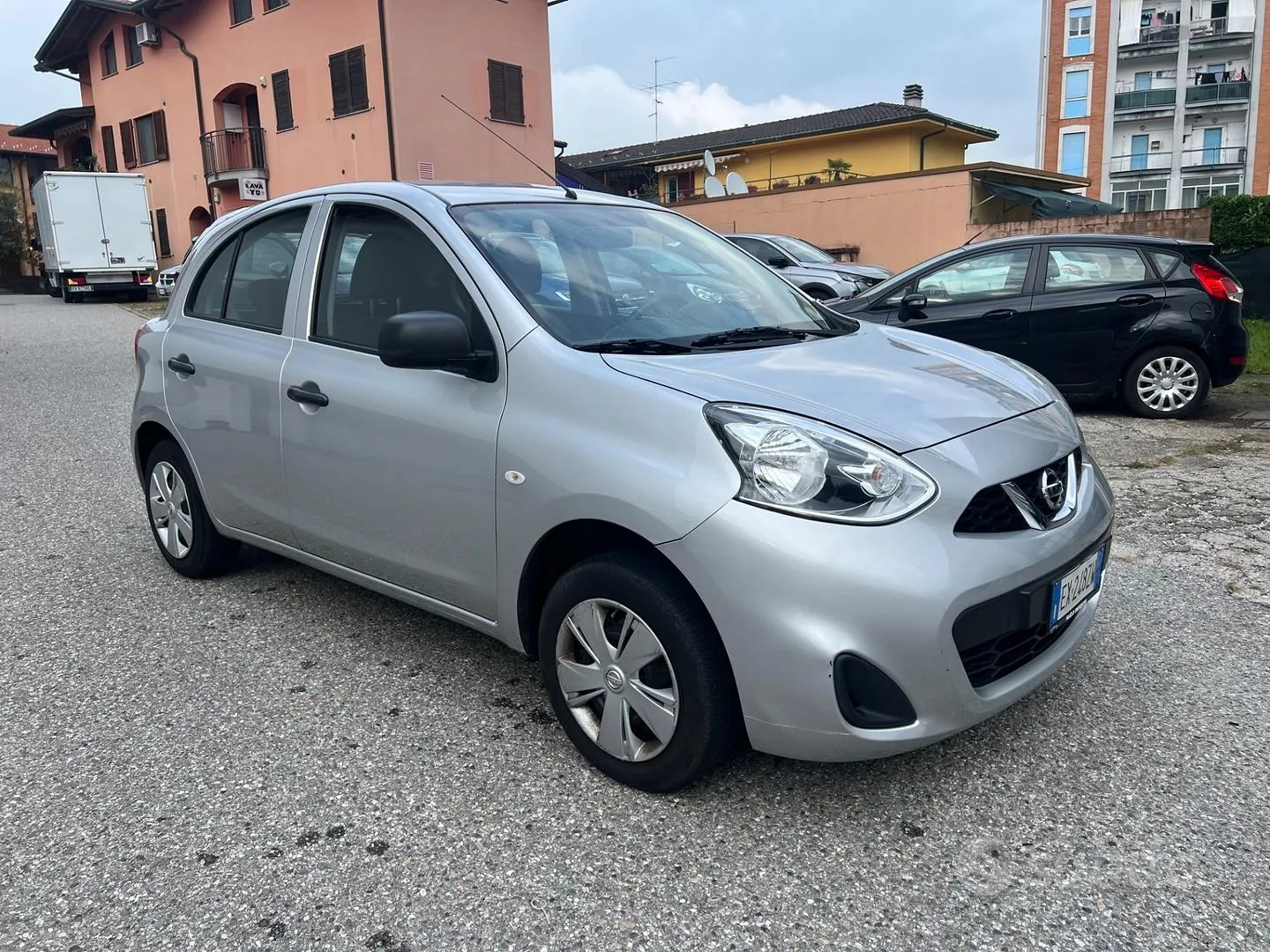 Nissan Micra 2014 photo 3