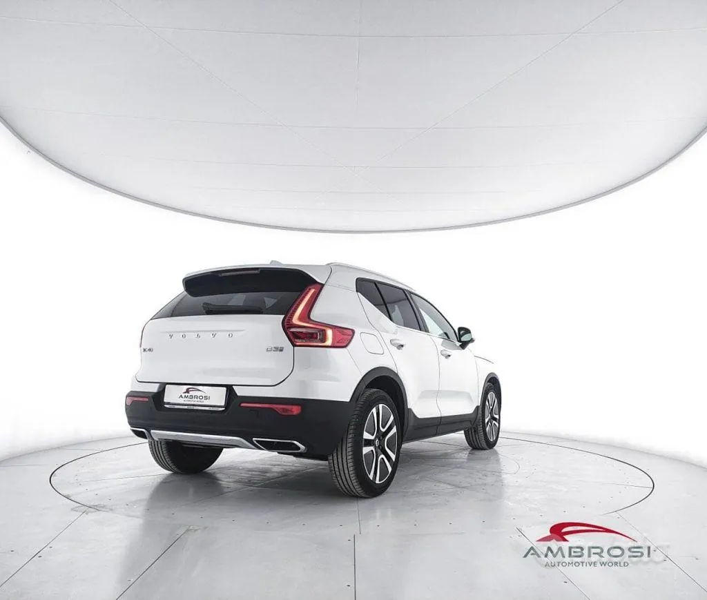 Volvo Xc40 2019 photo 3
