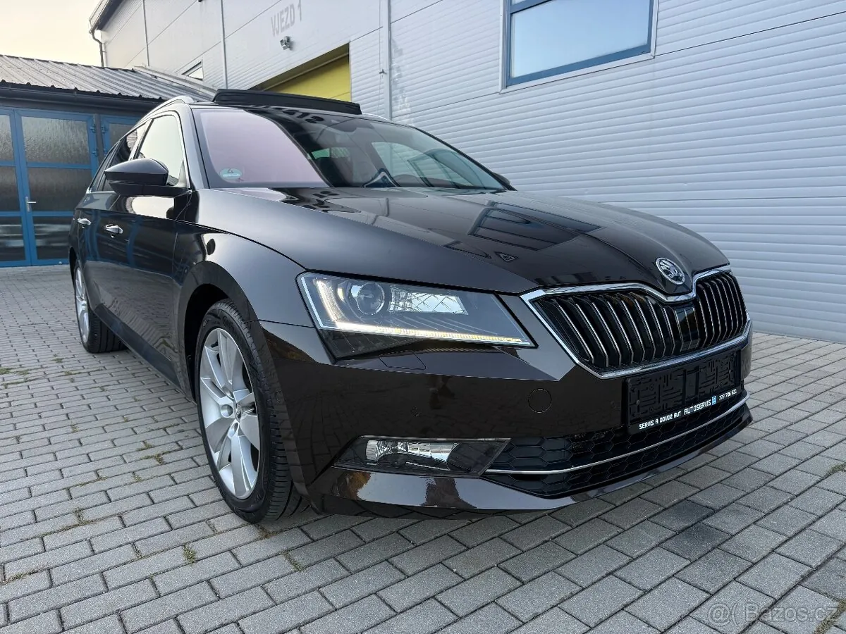 Skoda Superb 2016 photo 4