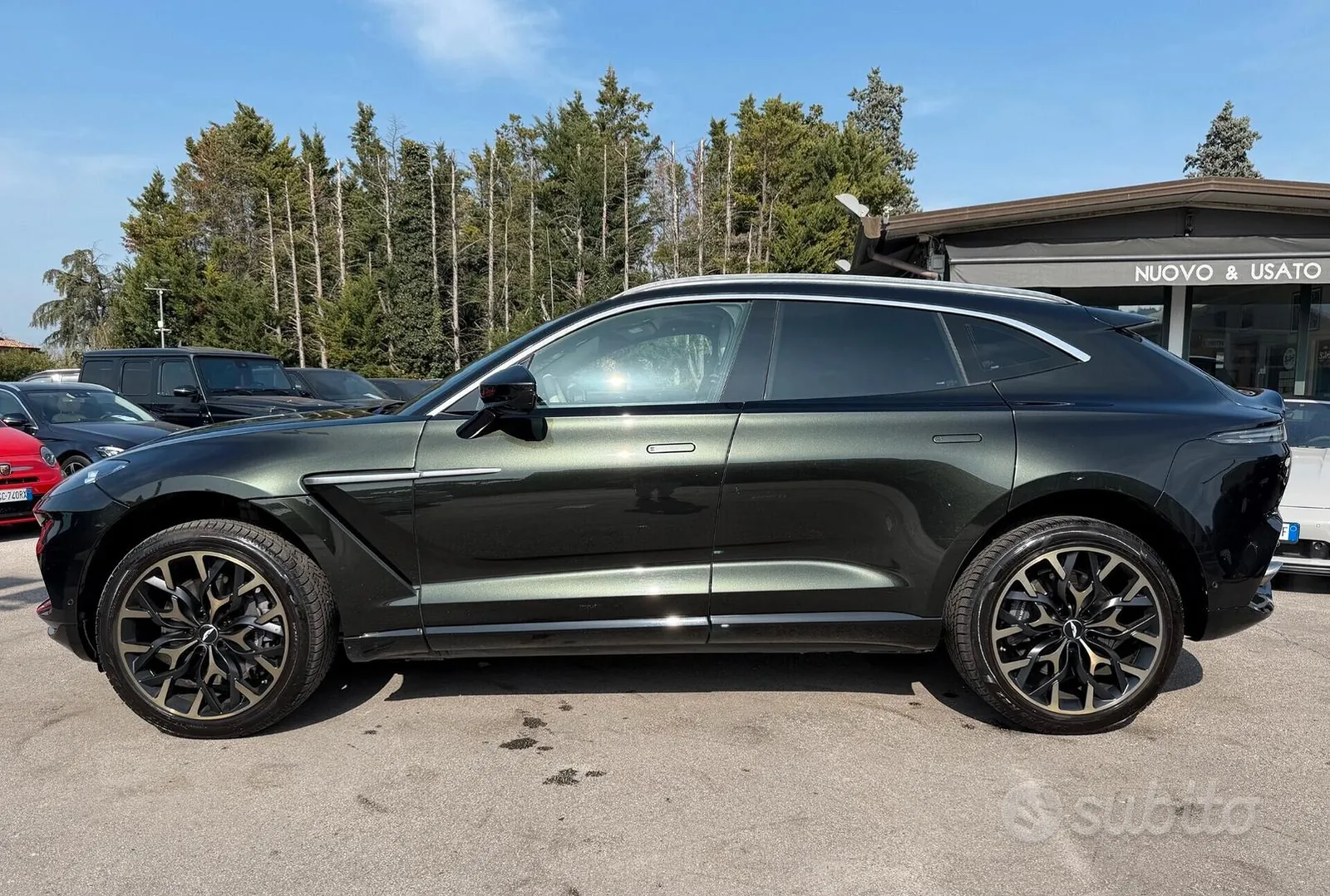 Aston Martin Dbx 2020 photo 2