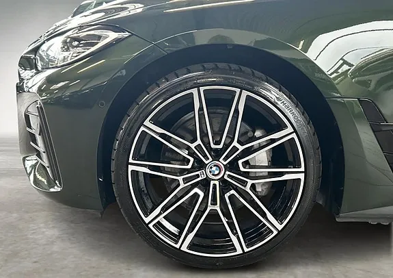 BMW I4 2023 photo 5