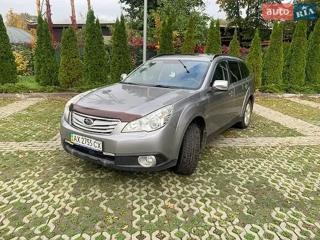 Subaru Outback 2011 photo 3