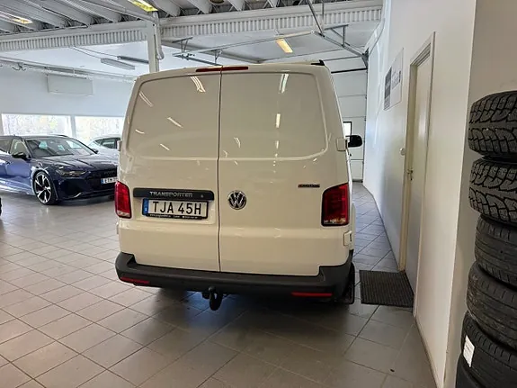 Volkswagen Transporter 2023 photo 5