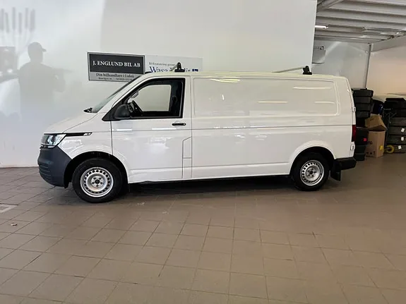 Volkswagen Transporter 2023 photo 2