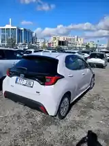 Toyota Yaris 2022 photo 3