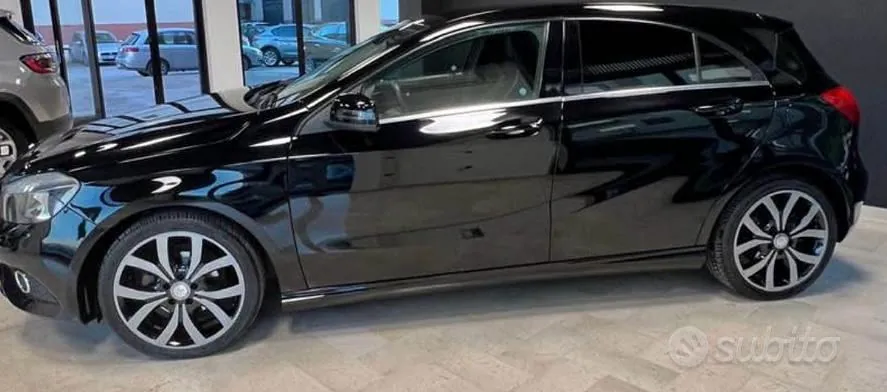 Mercedes-Benz A 2013 photo 2