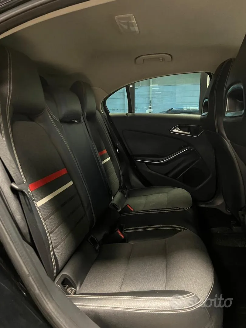 Mercedes-Benz A 2013 photo 4