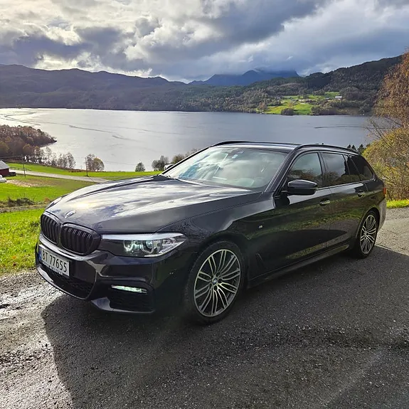 BMW 530D 2018 photo 2