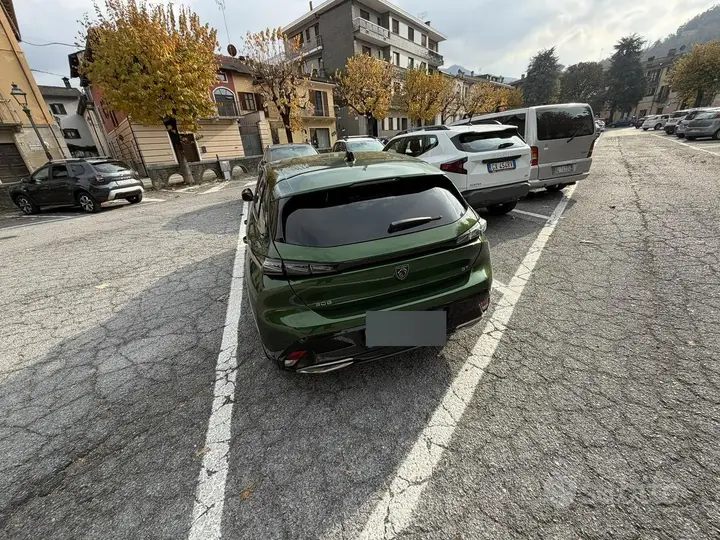 Peugeot 308 2023 photo 3
