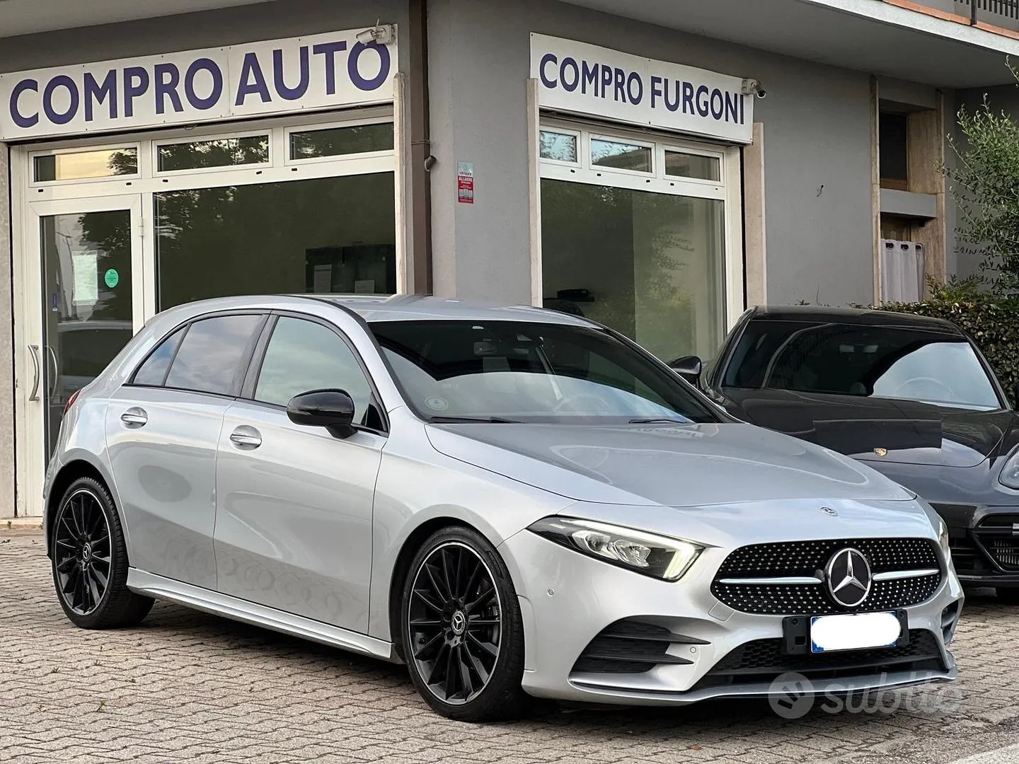 Mercedes-Benz A 180