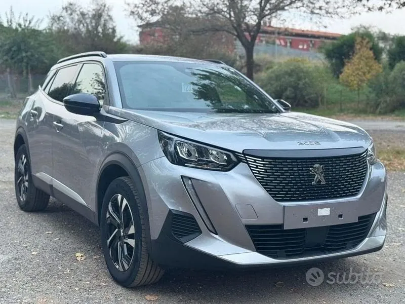 Peugeot 2008 2023 photo 3