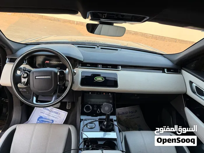 Land Rover Range Rover Velar 2019 photo 3
