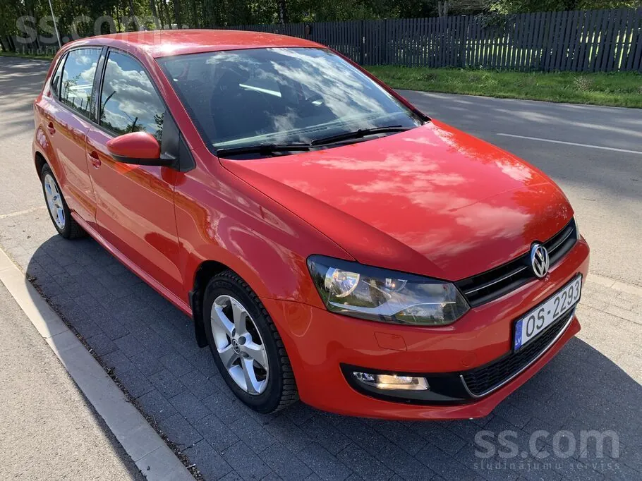 Volkswagen Polo 2010 photo 2