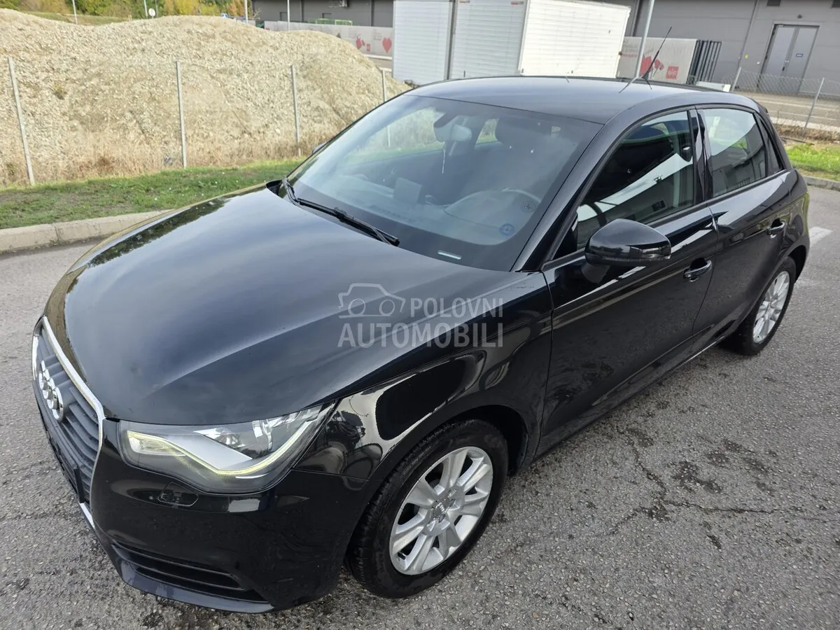 Audi A1 2013 photo 2