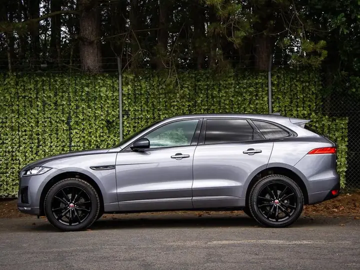 Jaguar F-Pace 2020 photo 4