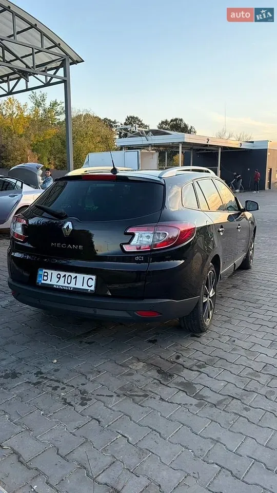 Renault Megane 2012 photo 3