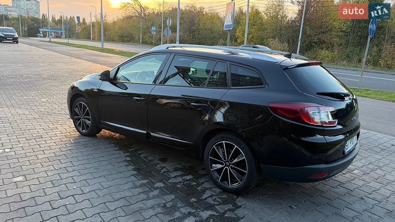 Renault Megane 2012 photo 4