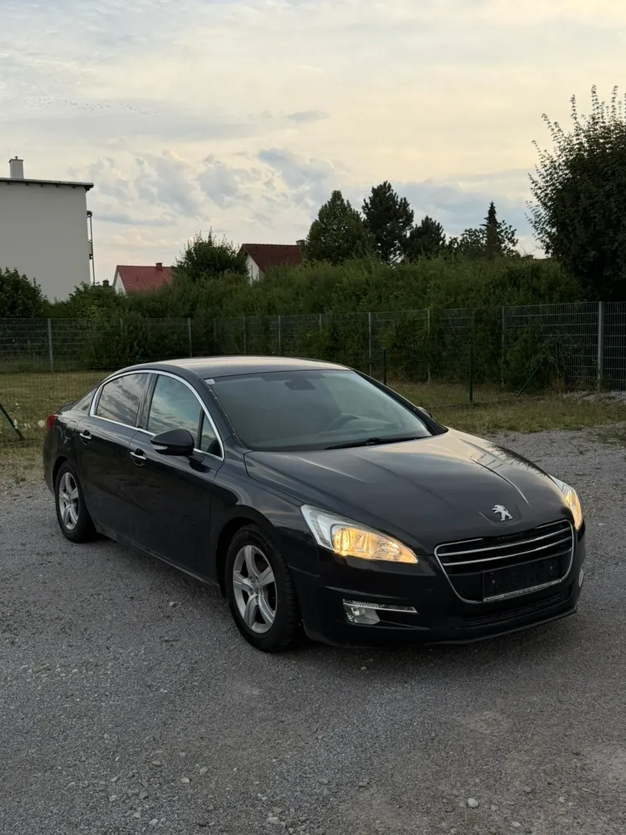 Peugeot 508 2011 photo 2