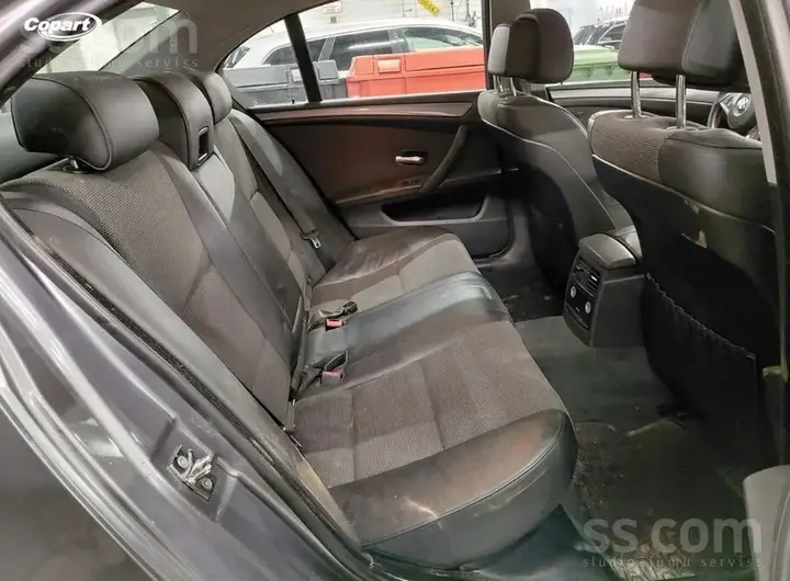 BMW 530 2008 photo 3