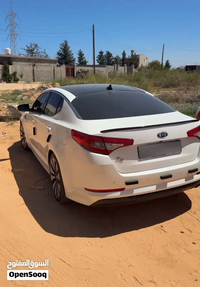 Kia K5 2012 photo 2