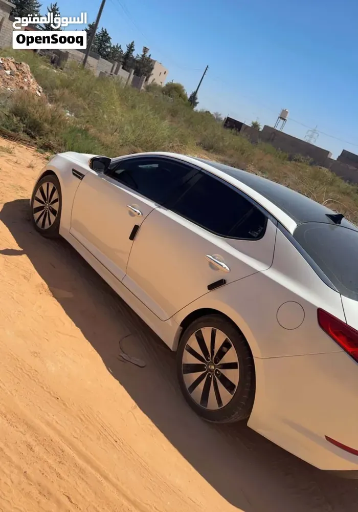 Kia K5 2012 photo 3