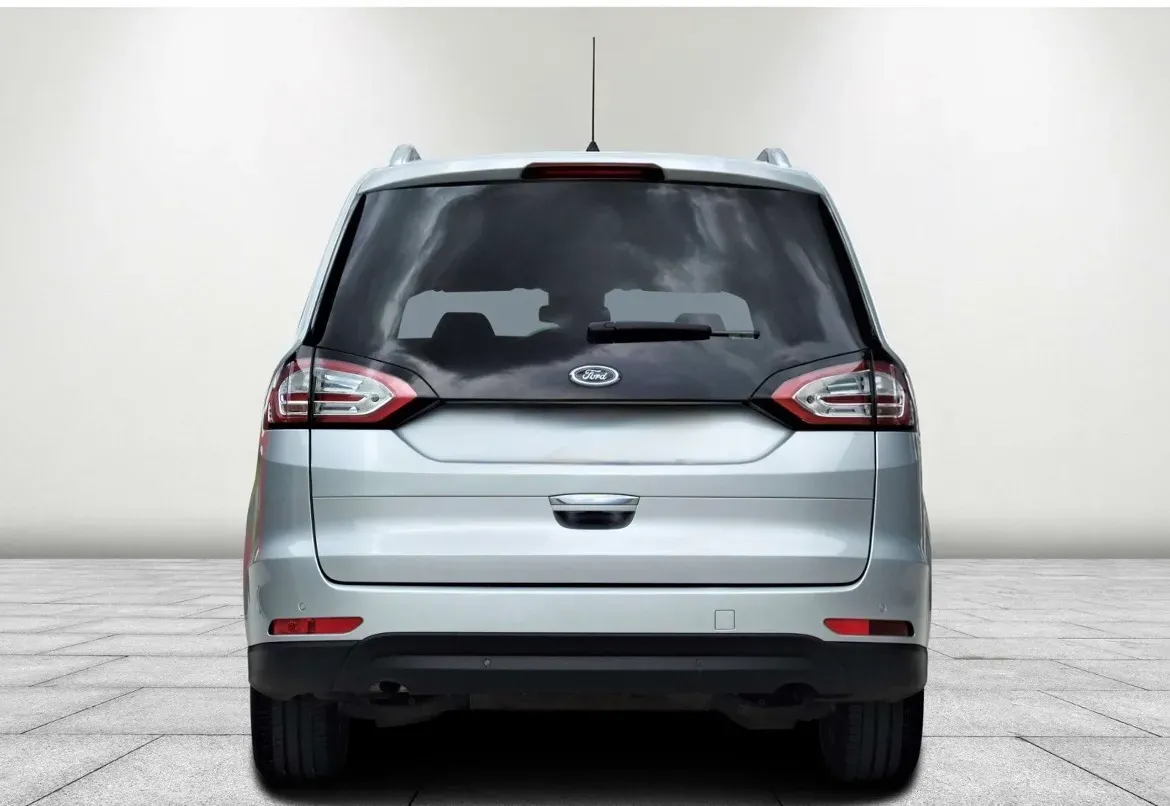 Ford Galaxy 2019 photo 2