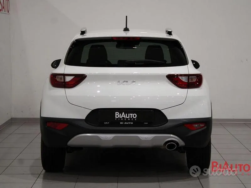 Kia Stonic 2024 photo 4