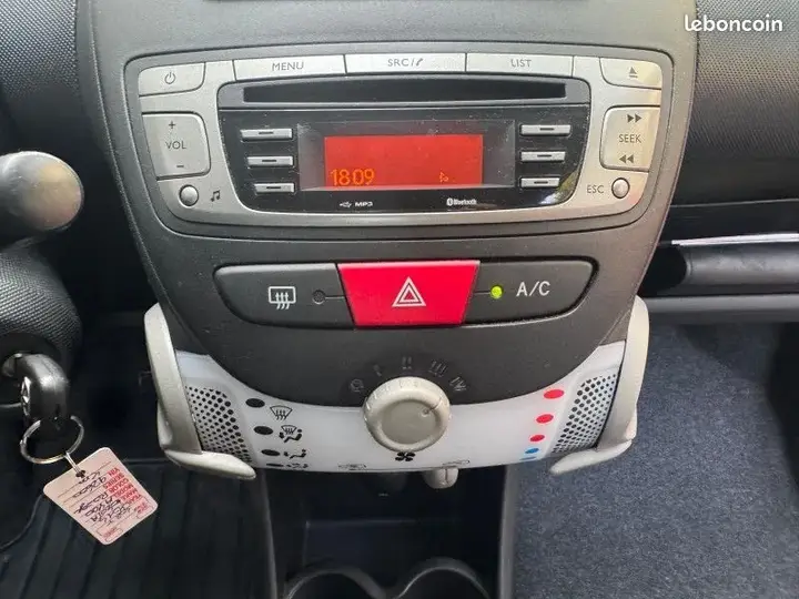 Toyota Aygo 2014 photo 4