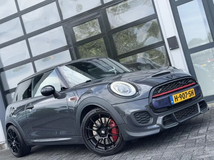 Mini Cooper 2015 photo 2