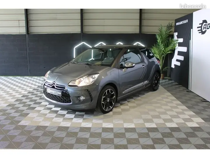 DS Automobiles Ds3 2010 photo 2