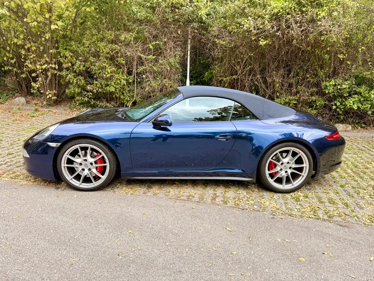Porsche 911 2013 photo 2