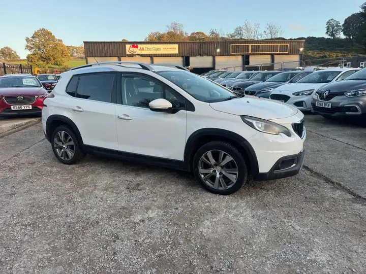 Peugeot 2008 Allure 2017 photo 4