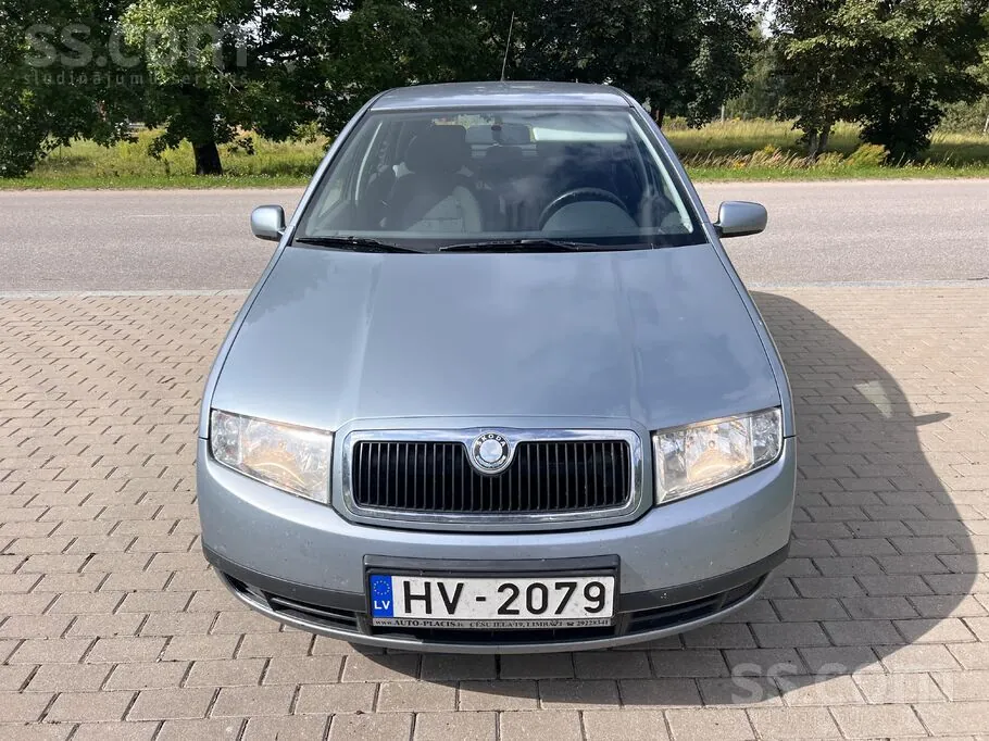 Skoda Fabia 2003 photo 2