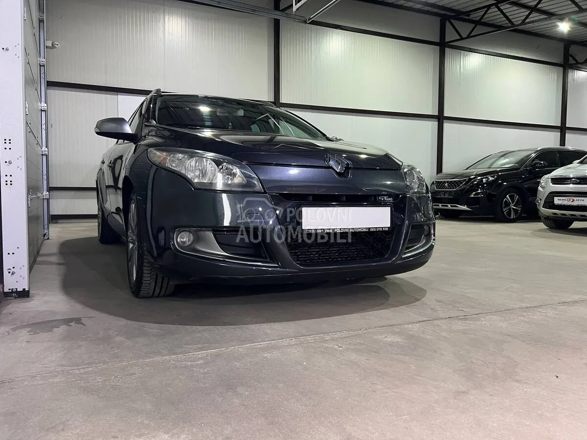 Renault Megane 2012 photo 4