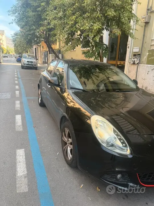 Alfa Romeo Giulietta 2013 photo 3