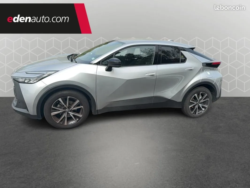 Toyota C-Hr 2025 photo 2