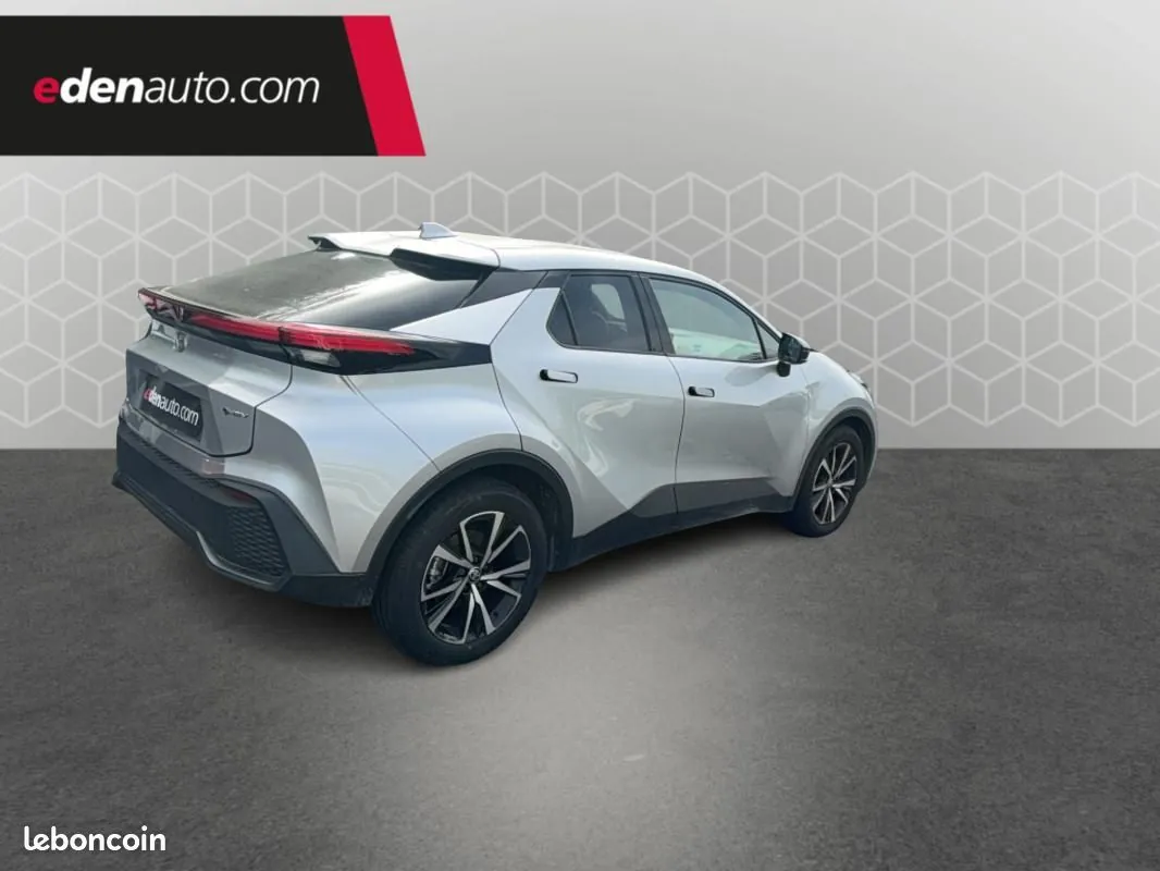Toyota C-Hr 2025 photo 5
