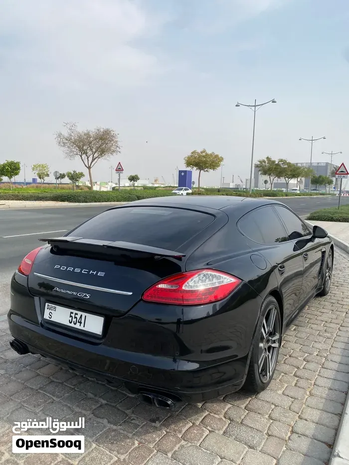 Porsche Panamera 2013 photo 2