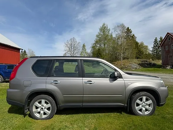 Nissan X-Trail 2009 photo 4
