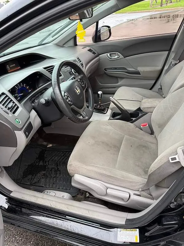 Honda Civic 2012 photo 3